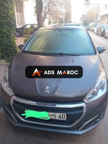 Peugeot 208 Diesel Manuelle 2018 à Tanger