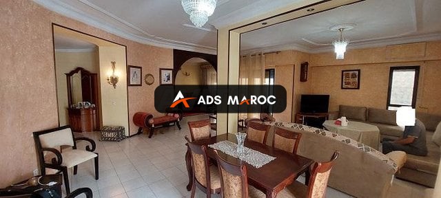 Appartement 214 m² au quartier administratif