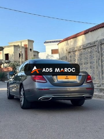 Mercedes E220 Avantgarde - DERKAOUI AUTO