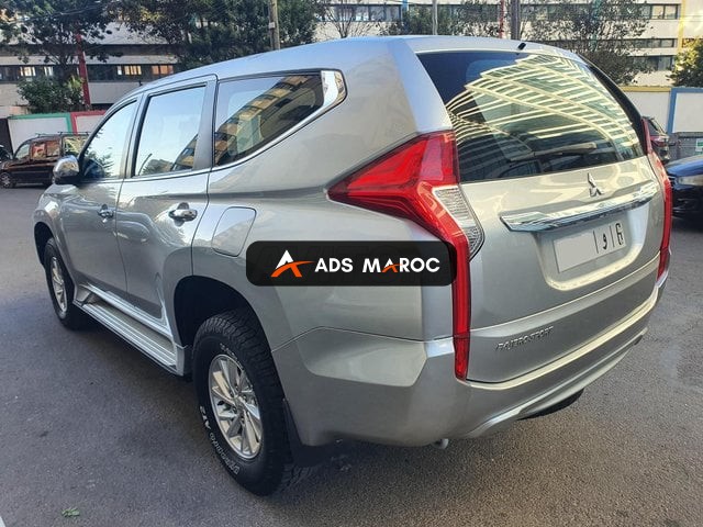 Mitsubishi Pajero Sport 7 places