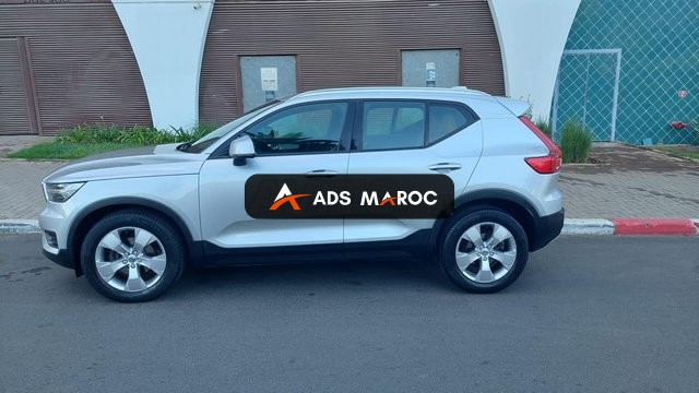 Volvo XC40 momentum 60000 km