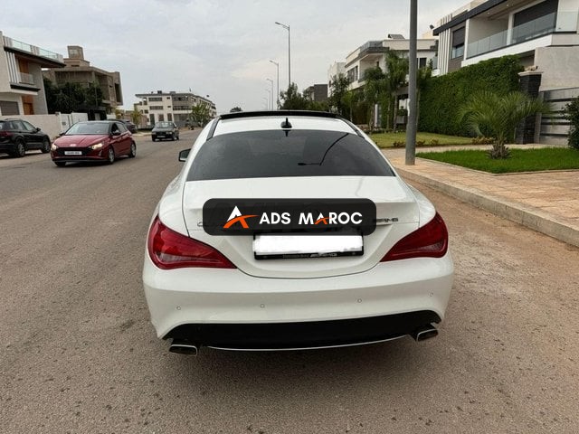 Mercedes CLA 220 AMG