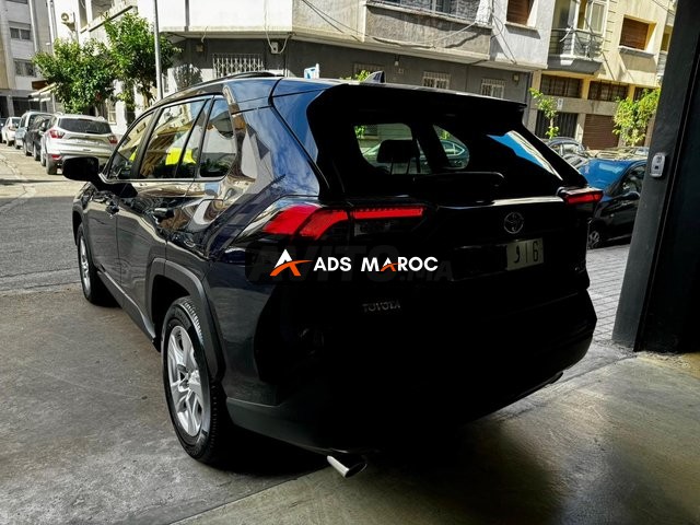 Toyota RAV 4 Hybride Automatique 2020 à Casablanca