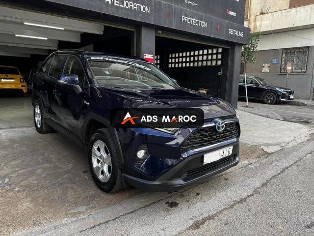 Toyota RAV 4 Hybride Automatique 2020 à Casablanca