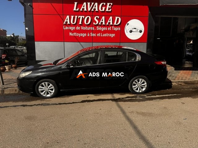 Renault Latitude Diesel Manuelle 2012 à Casablanca