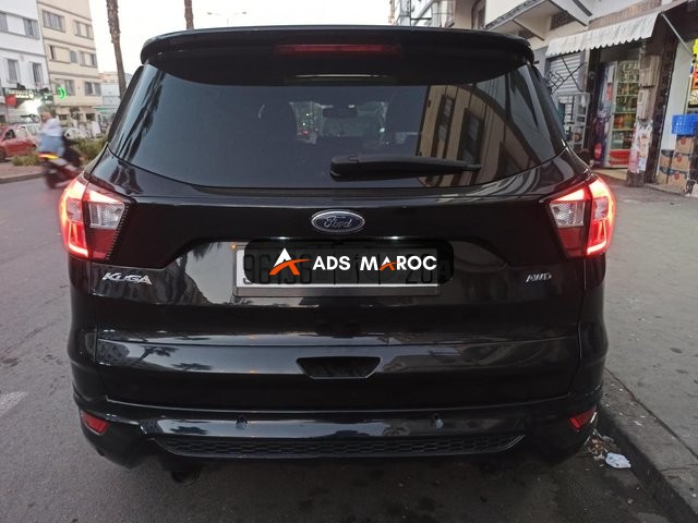 ford kuga ST line