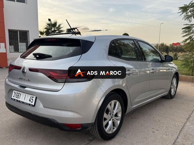 Renault Megane 4 Diesel Automatique 2022 à Fès