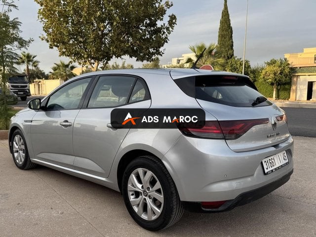 Renault Megane 4 Diesel Automatique 2022 à Fès