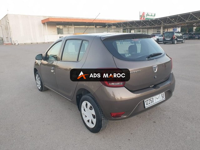 Dacia Sandero essance diesel tout option