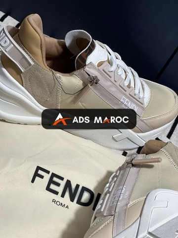 Sneakers Fendi En Couleurs FN7650