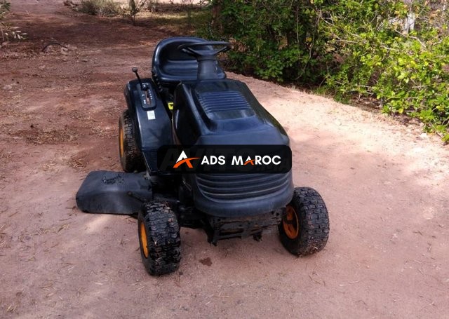 Vends tracteur tondeuse autoportée