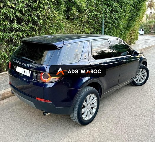 Land Rover Discovery sport en excellent état