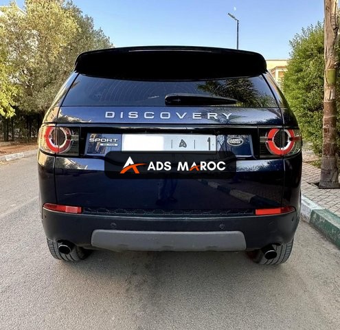 Land Rover Discovery sport en excellent état