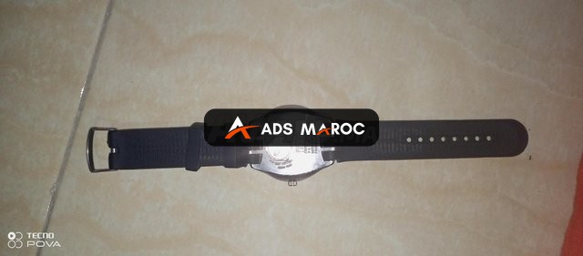 Swatch très bon état