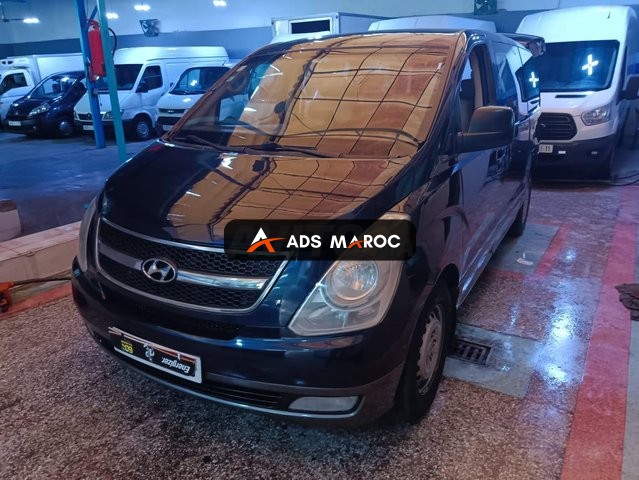 Hyundai H1 9 Places