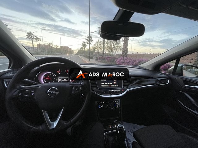 opel astra 2018 tout option