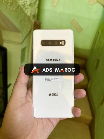 SAMSUNG A72 5G 256 GB 8 RAM Jdid