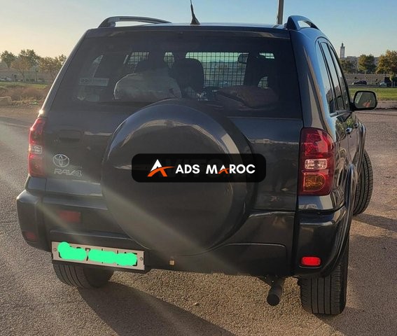 Toyota RAV 4 Diesel Manuelle 2006 à Fès