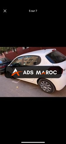 Peugeot 208 Diesel Manuelle 2017 à Marrakech